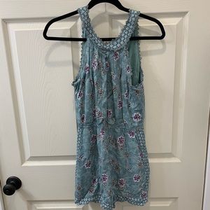 Francesca’s Romper Size Small